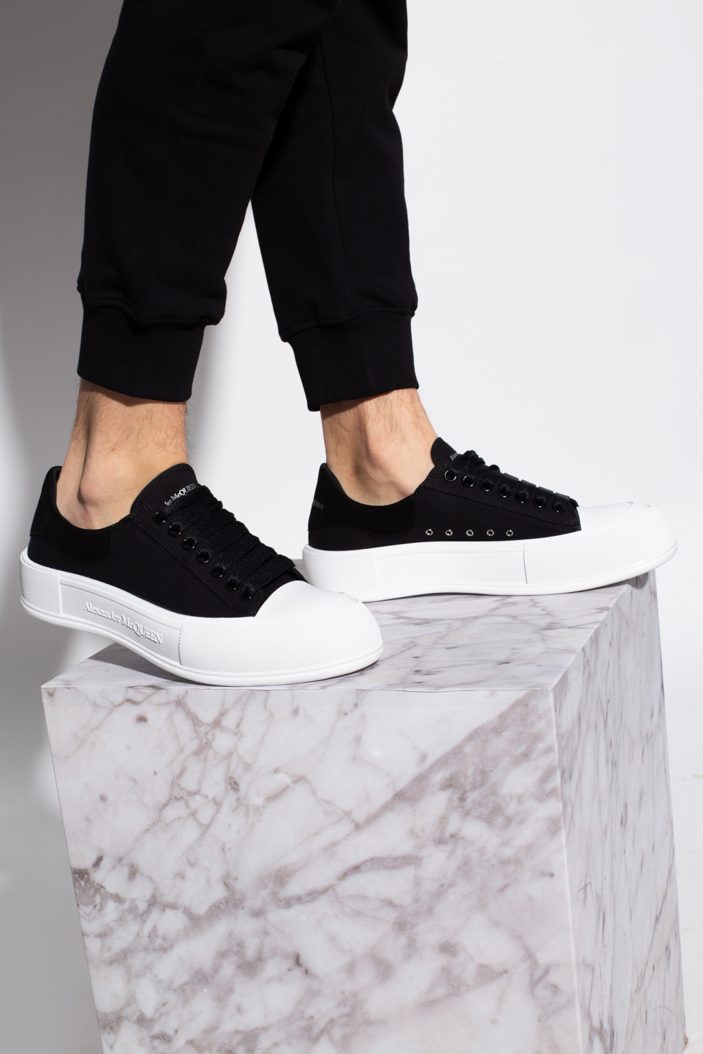 Alexander mcqueen hotsell platform sneaker